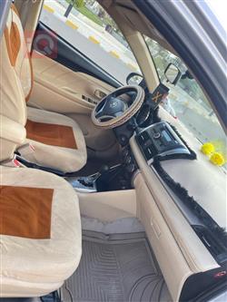 تۆیۆتا یارس